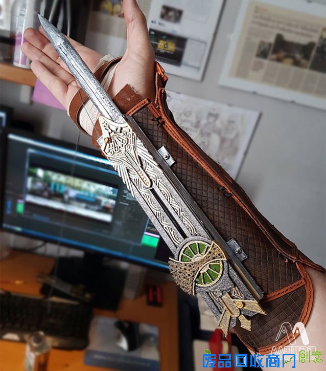 又见DIY大触 神还原刺客信条袖剑