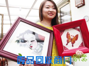 白领辞职玩衍纸 职业“折纸人”达沃斯上秀绝活