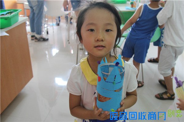 魅力城社区 “指尖上的峰绘”开营啦