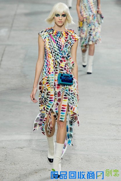 2014时尚潮流趋势 扮嫩就来点趣味涂鸦