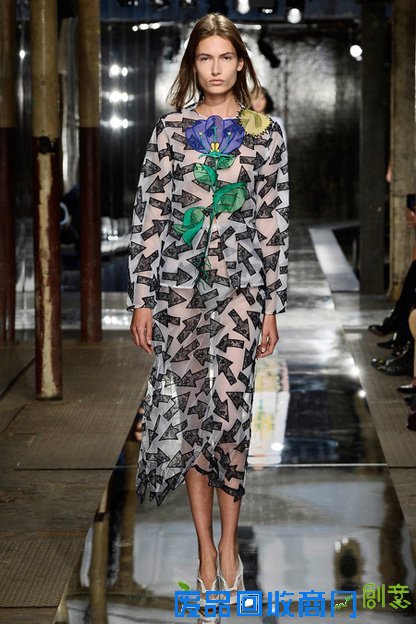 2014时尚潮流趋势 扮嫩就来点趣味涂鸦