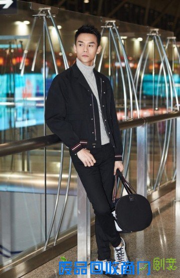 2017秋冬巴黎男装周Dior Homme看秀明星机场造型图片