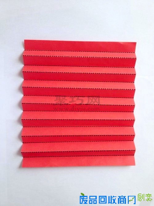 纸灯笼的折法图解 教你如何手工折纸灯笼