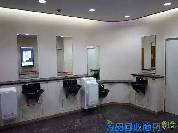  日本的厕所设计，才是真正的人性化