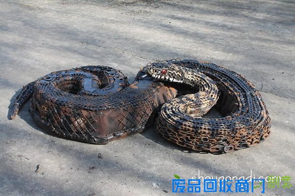 废弃金属再利用DIY制作动物模型的作品图片 -  