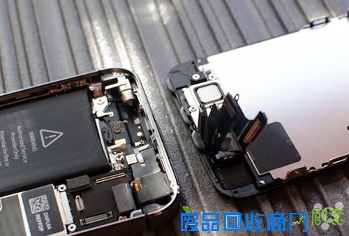 DIYer必看！iPhone 5s屏幕组件拆装教程