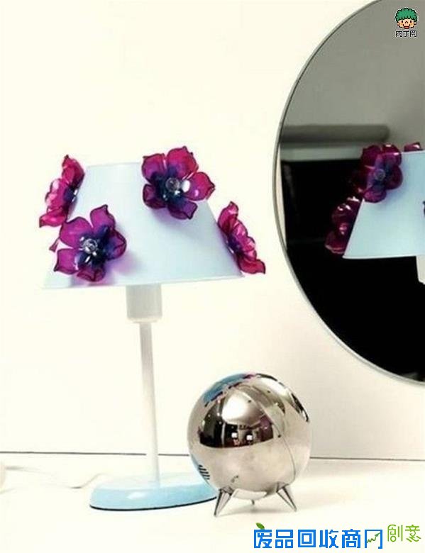 饮料瓶塑料瓶废物利用DIY制作漂亮的塑料花