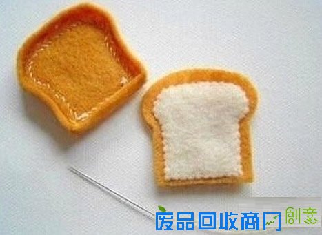 简单可爱的布艺面包挂饰DIY图解