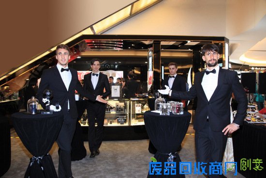 WELTON LONDON 深圳店盛装开业 老佛爷手稿真迹空降现场