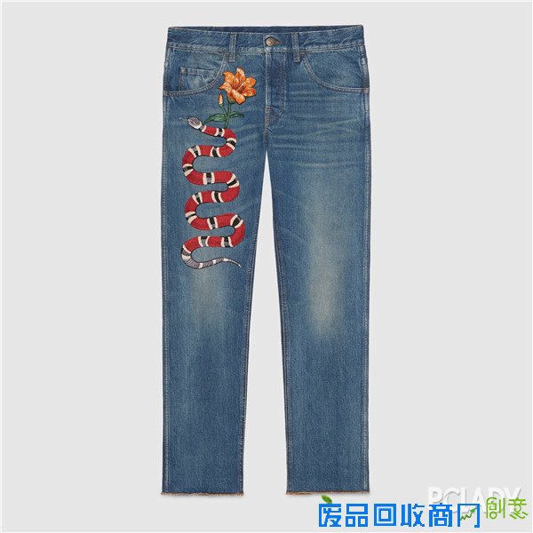 没有件刺绣外套 怎么敢说自己是时尚界老司机