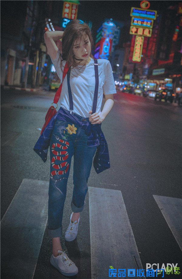 没有件刺绣外套 怎么敢说自己是时尚界老司机