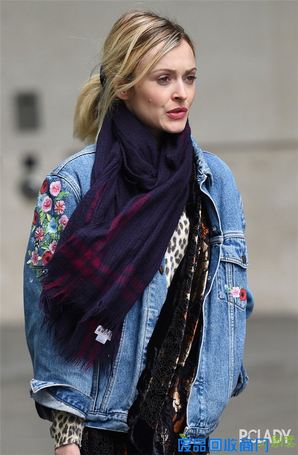 没有件刺绣外套 怎么敢说自己是时尚界老司机