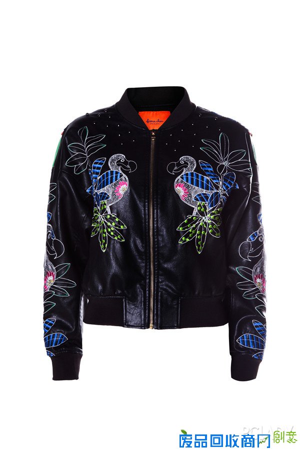 没有件刺绣外套 怎么敢说自己是时尚界老司机