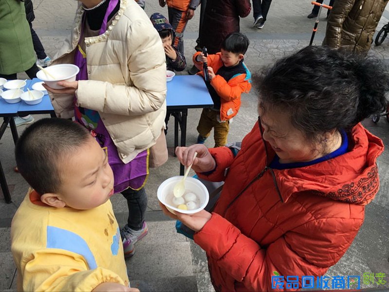 赏花灯猜灯谜舞布龙 宁波多彩民俗活动欢庆元宵佳节
