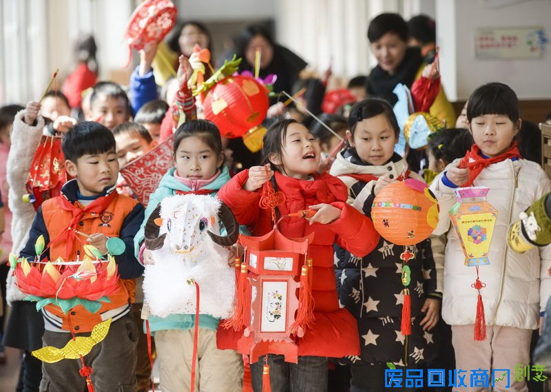 赏花灯猜灯谜舞布龙 宁波多彩民俗活动欢庆元宵佳节