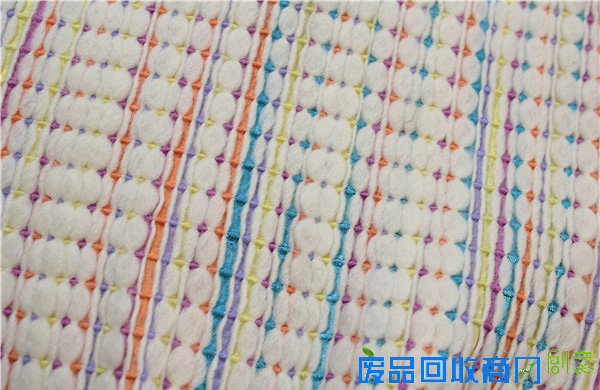 2017春夏女装面料趋势:生态民俗风【图】