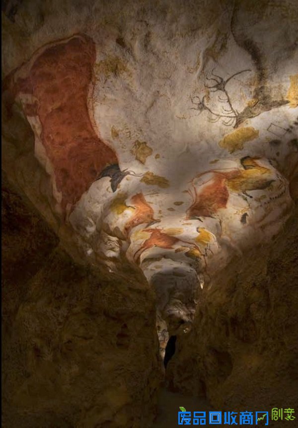 那里有5米长的公牛岩画：看法国怎么保护复制“史前卢浮宫”