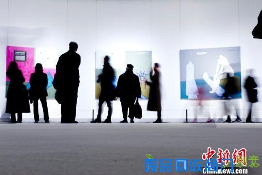 “走向现代——张立国绘画艺术回顾展”亮相中国美术馆