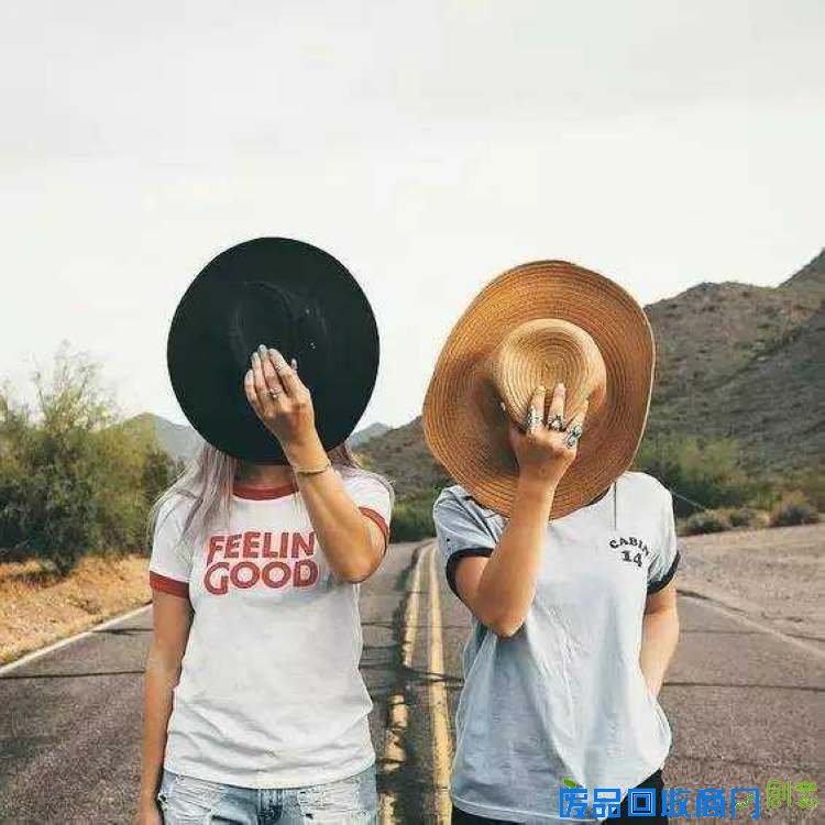 创意拍照姿势来袭，这个国庆节有得玩儿了