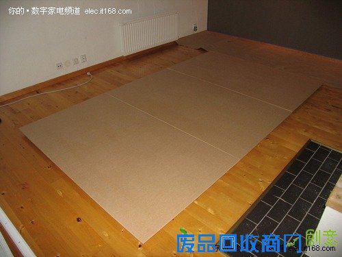 乐趣多又省钱 媲美专业幕布 