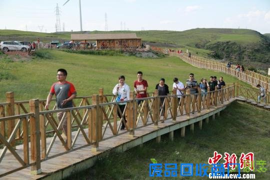 中外旅游达人走进河北