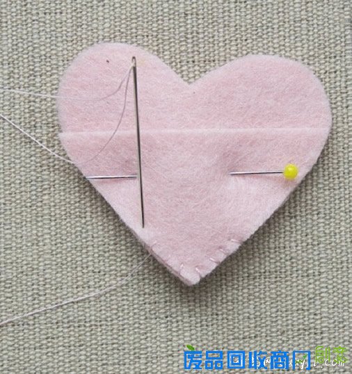 布艺爱心小挂件DIY 不织布心形便签夹制作- 