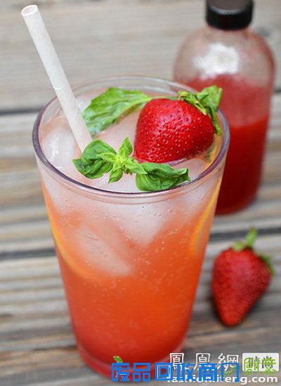 7种DIY果汁饮料助你燃脂