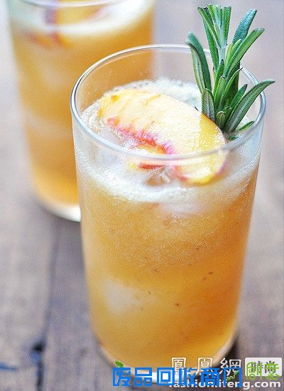 7种DIY果汁饮料助你燃脂