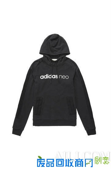 点击图片进入下一页 春夏换季穿搭教程 5种时髦单品败起来