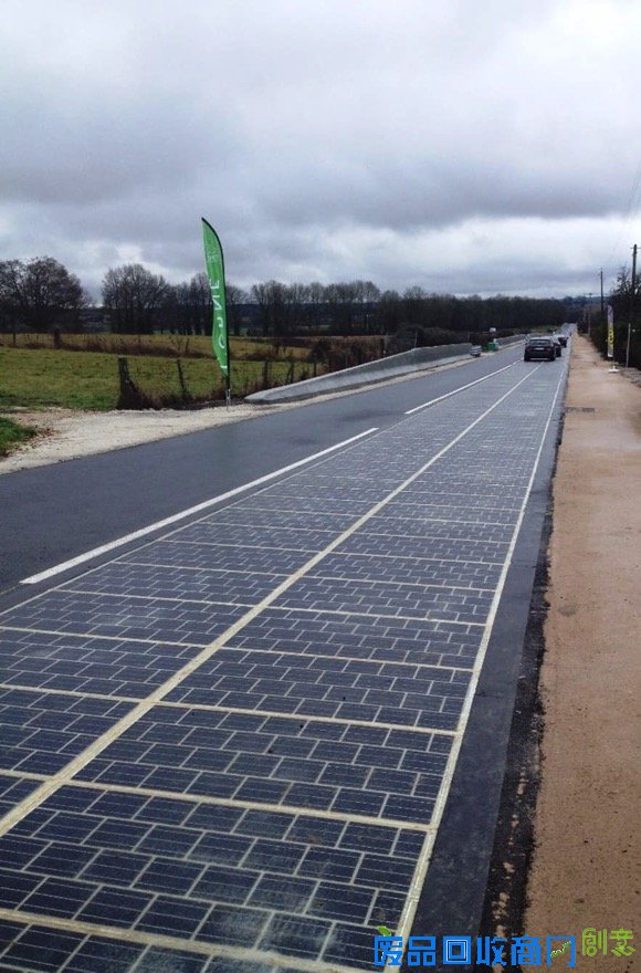  全球首条太阳能公路在法国试行