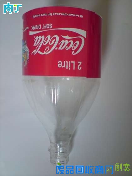 用塑料瓶制作的花盆 饮料瓶DIY创意立体花园的制作详解╭★肉丁园艺网