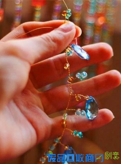 女老师自学木工 教你制作家庭实用手工艺品