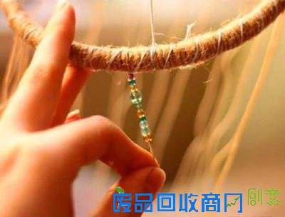 女老师自学木工 教你制作家庭实用手工艺品