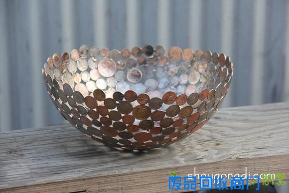 旧钥匙变废为宝DIY制作金属风手工艺品 -  
