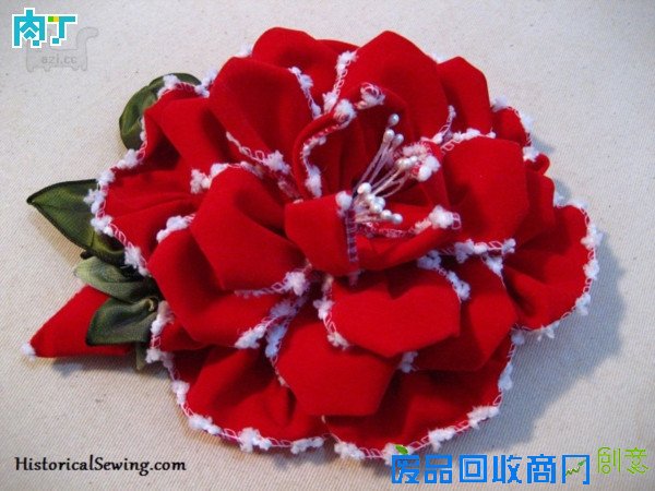胸花怎么做 手工DIY漂亮玫瑰胸花方法图解