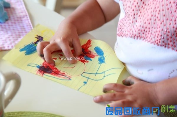 教你把孩子的涂鸦制作成创意手工布贴画