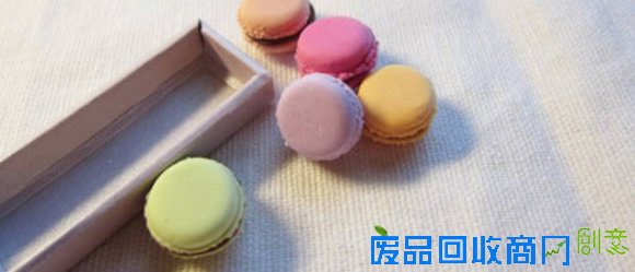 超轻粘土制作马卡龙甜点小饰品的方法图解教程
