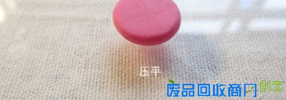 超轻粘土制作马卡龙甜点小饰品的方法图解教程