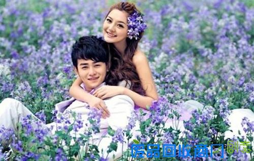 新郎新娘婚纱照片欣赏 怎样拍出唯美的婚纱照