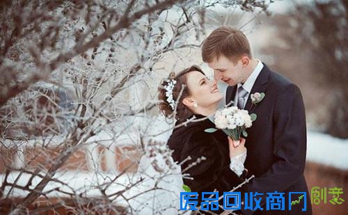 新郎新娘婚纱照片欣赏 怎样拍出唯美的婚纱照