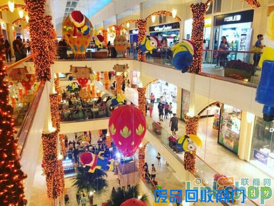 创意之惊喜：国外商场的圣诞美陈节日氛围浓郁