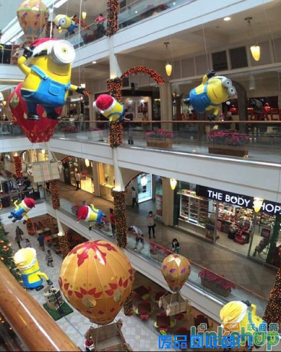 创意之惊喜：国外商场的圣诞美陈节日氛围浓郁