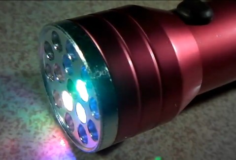 视频教程教你DIY高性价比LED手电筒