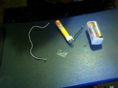 家中小电子手工制作简易的防盗器