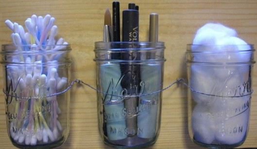 玻璃瓶diy制作墙柜