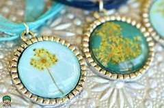 图解廉价吊坠 DIY复古干花吊坠diy进程教你【图】