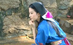 刘亦菲扮村姑被赞 刘亦菲生活照写真照大盘点(图)