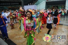 百名COSER为西部动漫节开幕造势nbsp;首次举办二次元音乐会