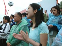 北京小妹热追卡西利亚斯 接受采访伤感谈美梦(图)