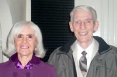 英国男子因妻子去世过度悲伤 “心碎”而亡(图)